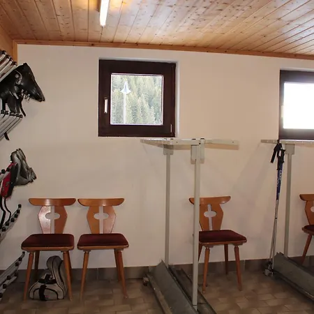 Valisera 3* 갈투르