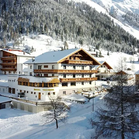 Valisera Hotel