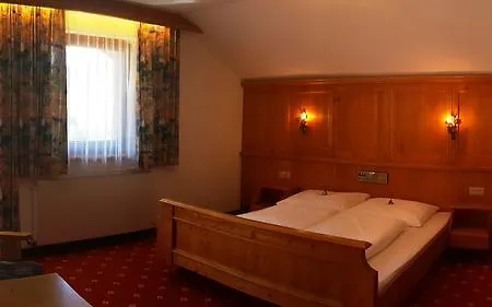 Отель Valisera